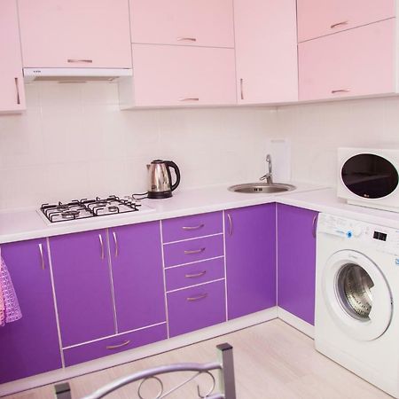 Semi-luxury Apartment on Zaporozhskaya 9 Zaporizhia Bagian luar foto